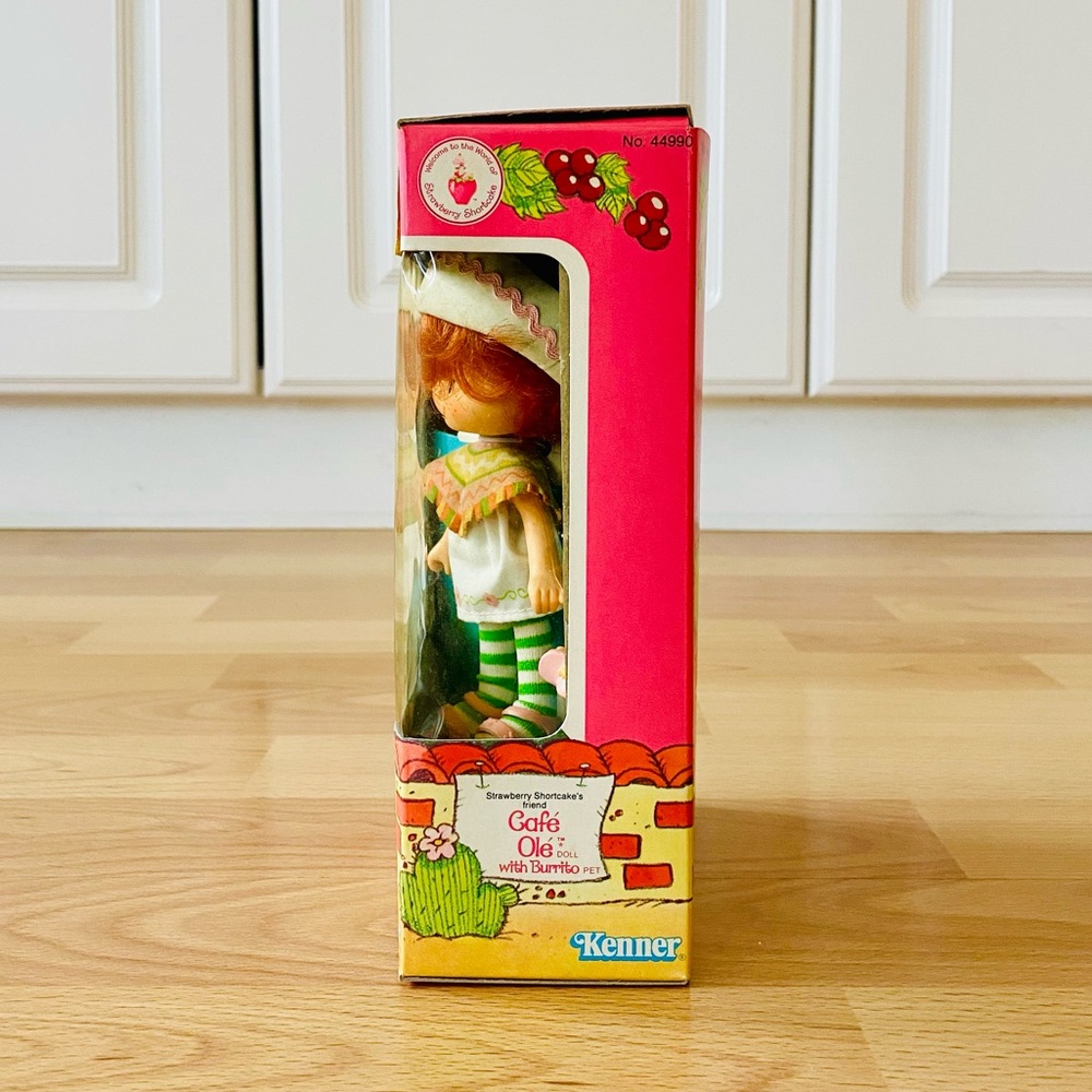 🍓ORIGINAL 1982 STRAWBERRY SHORTCAKE CAFE OLE *COMPLETE BOX SET* - Picture 2 of 8